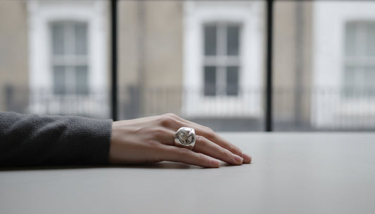 Handcrafted Statement Silver Rings for Women: A Guide to Bold British Artistry