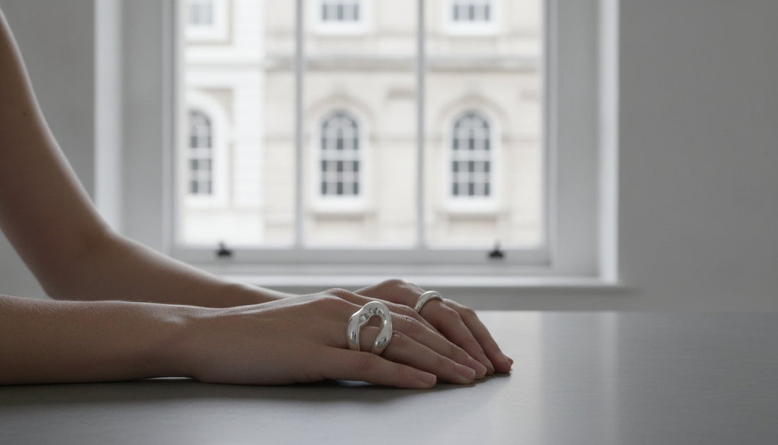 Handcrafted Silver Rings UK: An Artisan Buying Guide for 2026